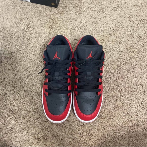 2020 Air Jordan 1 Low \'Reverse Bred\' SIZE 7Y main image 6